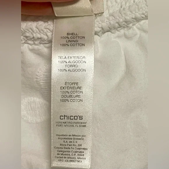 Chico's White Lace Off the Shoulder Top Size 2 - Picture 4 of 4